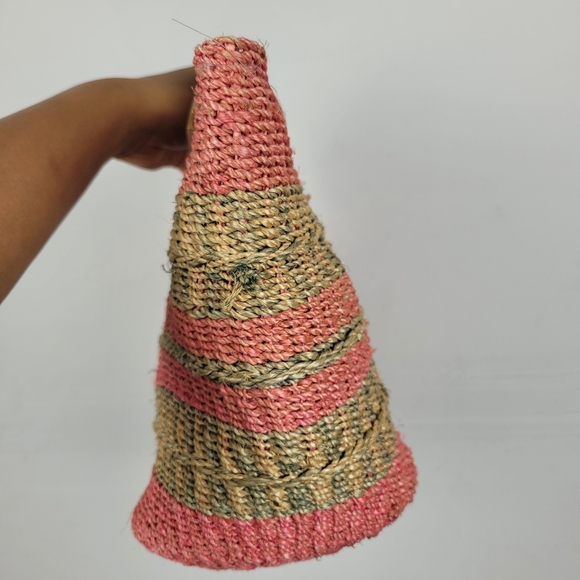 Vintage Straw Woven Bag in Pink‎ with Yellow Green Stripes - Picture 2 of 12